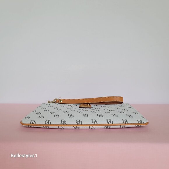 DOONEY & BOURKE Blakely Signature Logo Print Large Wristlet- Bone color ⭐ - Picture 10 of 16